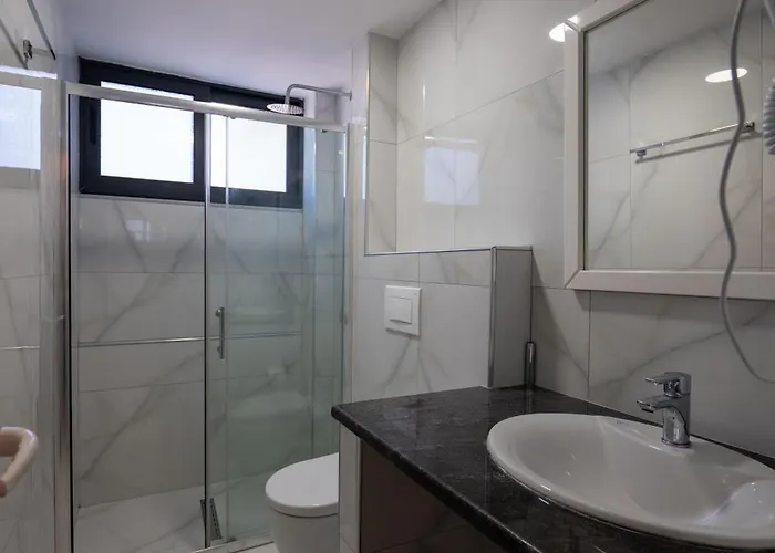 Hotel apartamentowy New Salla Ksamil