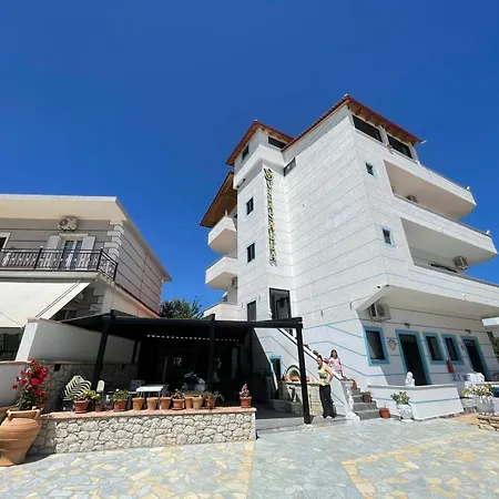 Aparthotel New Salla *