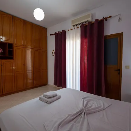 New Salla Aparthotel Ksamil